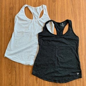 Old Navy Active Semi-Fitted Workout Tops Small Set